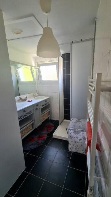 אורילק Appartement Centre Ville Terrasse Jardin Garage Chez Priscilla מראה חיצוני תמונה